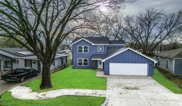 1008 S Throckmorton Street, Sherman, TX 75090, 4 Bedrooms Bedrooms, ,2 BathroomsBathrooms,Residential,For Sale,1008 S Throckmorton Street,20881409