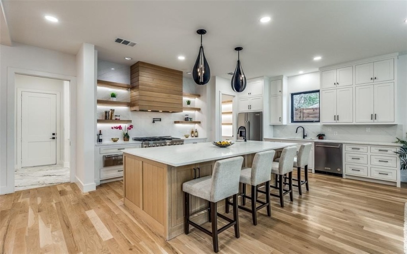 8419 Craighill Avenue, Dallas, TX 75209, 5 Bedrooms Bedrooms, ,5 BathroomsBathrooms,Residential,For Sale,8419 Craighill Avenue,20881466