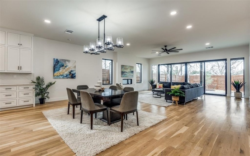 8419 Craighill Avenue, Dallas, TX 75209, 5 Bedrooms Bedrooms, ,5 BathroomsBathrooms,Residential,For Sale,8419 Craighill Avenue,20881466