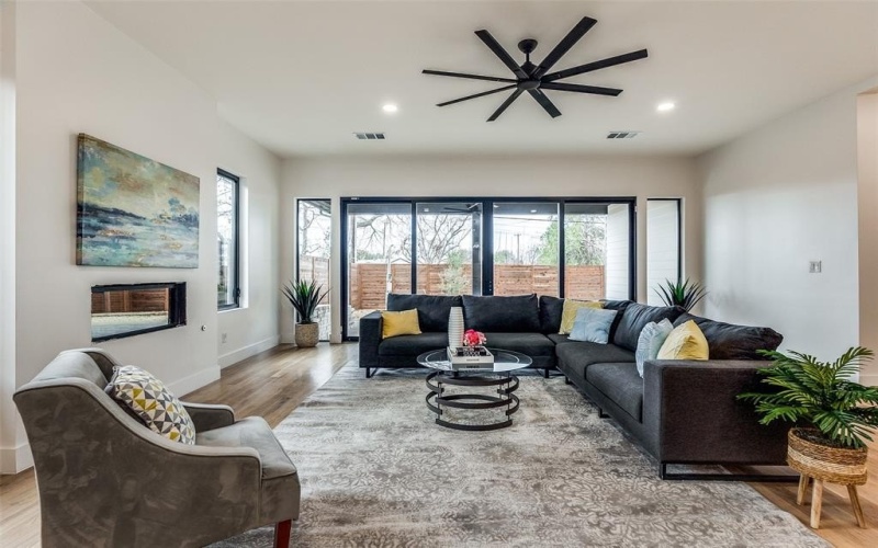8419 Craighill Avenue, Dallas, TX 75209, 5 Bedrooms Bedrooms, ,5 BathroomsBathrooms,Residential,For Sale,8419 Craighill Avenue,20881466