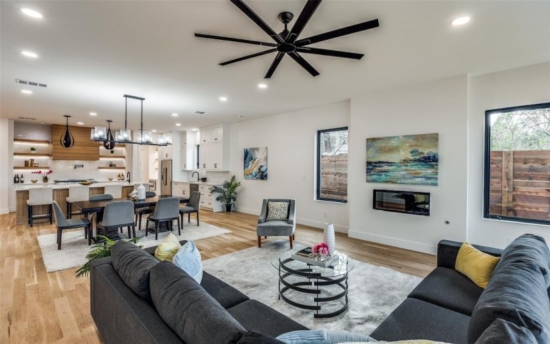 8419 Craighill Avenue, Dallas, TX 75209, 5 Bedrooms Bedrooms, ,5 BathroomsBathrooms,Residential,For Sale,8419 Craighill Avenue,20881466