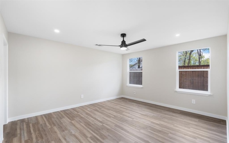 1104 E Cannon Street, Fort Worth, TX 76104, 3 Bedrooms Bedrooms, ,2 BathroomsBathrooms,Residential,For Sale,1104 E Cannon Street,20881640