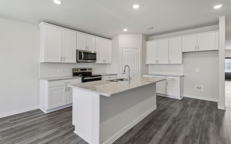 2215 Preakness Drive, Seagoville, TX 75159, 4 Bedrooms Bedrooms, ,3 BathroomsBathrooms,Residential,For Sale,2215 Preakness Drive,20883495
