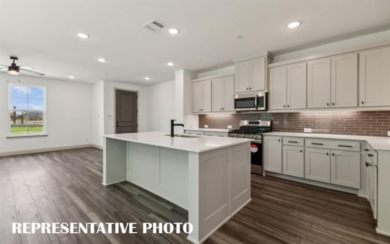 1020 Bristleleaf Way, Allen, TX 75013, 3 Bedrooms Bedrooms, ,2 BathroomsBathrooms,Residential,For Sale,1020 Bristleleaf Way,20881765