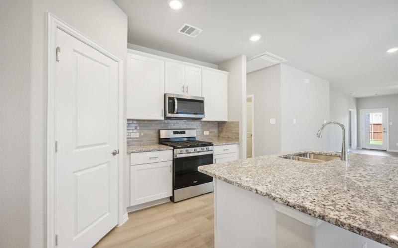 3903 Sandstone Drive, Princeton, TX 75071, 3 Bedrooms Bedrooms, ,2 BathroomsBathrooms,Residential,For Sale,3903 Sandstone Drive,20883537