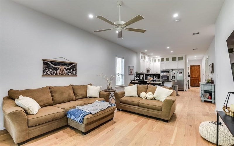 5245 Bill Cody Circle, Log Cabin, TX 75148, 2 Bedrooms Bedrooms, ,2 BathroomsBathrooms,Residential,For Sale,5245 Bill Cody Circle,20881860