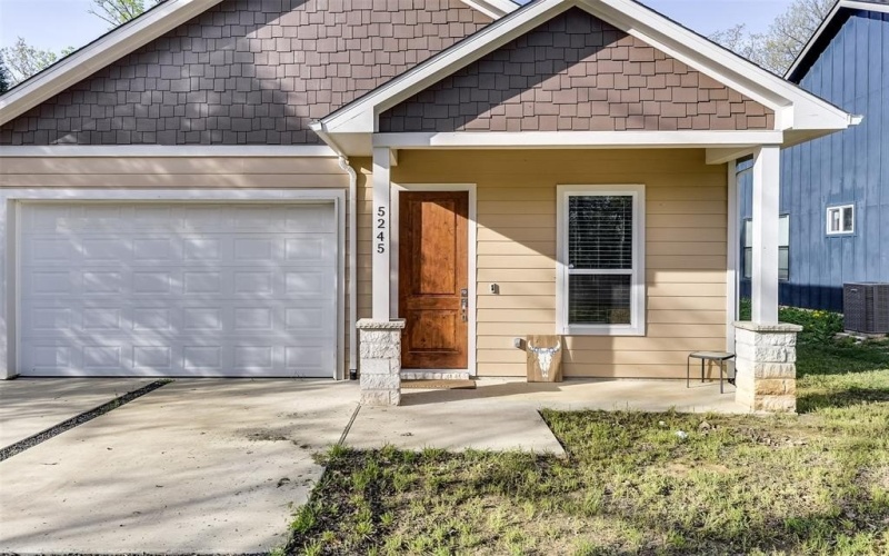 5245 Bill Cody Circle, Log Cabin, TX 75148, 2 Bedrooms Bedrooms, ,2 BathroomsBathrooms,Residential,For Sale,5245 Bill Cody Circle,20881860