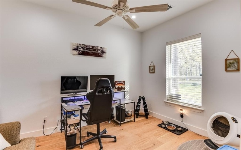 5245 Bill Cody Circle, Log Cabin, TX 75148, 2 Bedrooms Bedrooms, ,2 BathroomsBathrooms,Residential,For Sale,5245 Bill Cody Circle,20881860