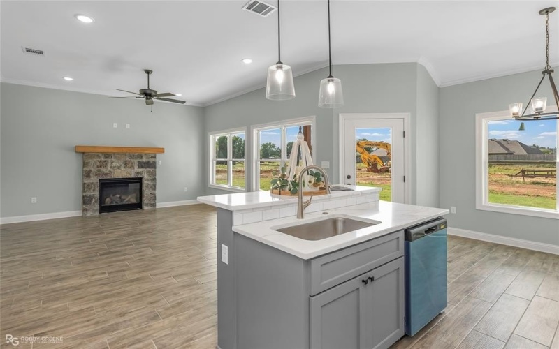 1957 ROSSIE LEE Drive, Bossier City, LA 71112, 3 Bedrooms Bedrooms, ,2 BathroomsBathrooms,Residential,For Sale,1957 ROSSIE LEE Drive,20881894