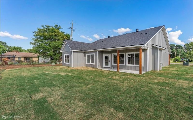 1957 ROSSIE LEE Drive, Bossier City, LA 71112, 3 Bedrooms Bedrooms, ,2 BathroomsBathrooms,Residential,For Sale,1957 ROSSIE LEE Drive,20881894