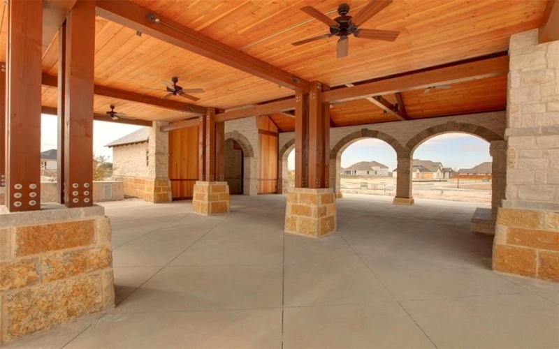4833 Wildwood, Midlothian, TX 76065, 4 Bedrooms Bedrooms, ,3 BathroomsBathrooms,Residential,For Sale,4833 Wildwood,20881924