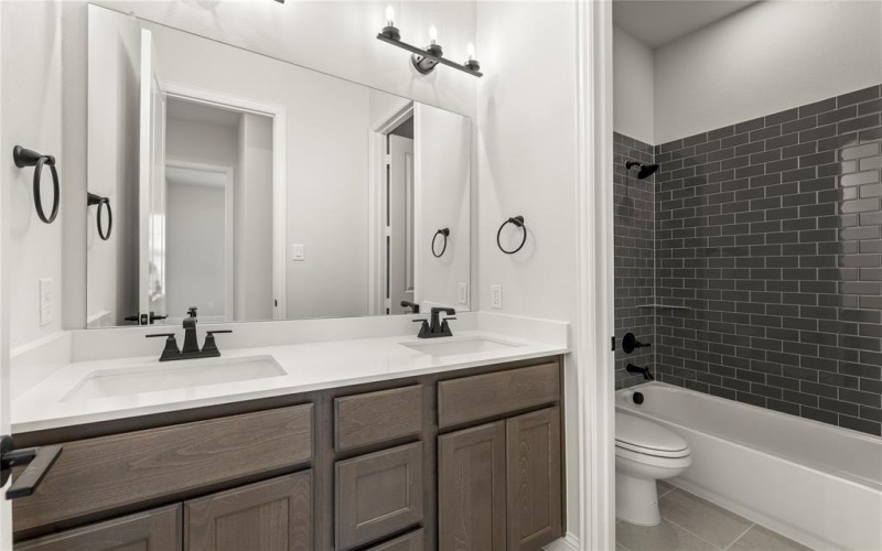 2109 Stratford Road, Rockwall, TX 75087, 5 Bedrooms Bedrooms, ,3 BathroomsBathrooms,Residential,For Sale,2109 Stratford Road,20881953