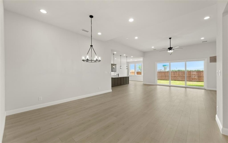 2109 Stratford Road, Rockwall, TX 75087, 5 Bedrooms Bedrooms, ,3 BathroomsBathrooms,Residential,For Sale,2109 Stratford Road,20881953