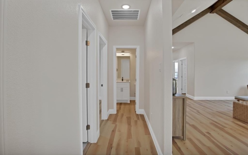 5501 Lovell Avenue, Fort Worth, TX 76107, 4 Bedrooms Bedrooms, ,2 BathroomsBathrooms,Residential,For Sale,5501 Lovell Avenue,20882135