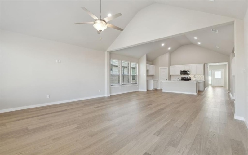 188 Bright Alcove Court, Lavon, TX 75166, 4 Habitaciones Habitaciones , ,3 BañosBaños,Residential,En Venta,188 Bright Alcove Court,20883632