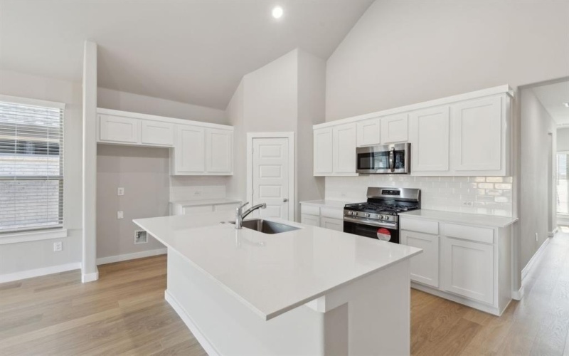 188 Bright Alcove Court, Lavon, TX 75166, 4 Habitaciones Habitaciones , ,3 BañosBaños,Residential,En Venta,188 Bright Alcove Court,20883632