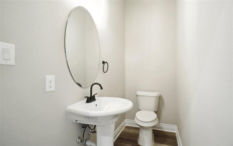2302 Navasota Street, Granbury, TX 76048, 3 Bedrooms Bedrooms, ,2 BathroomsBathrooms,Residential,For Sale,2302 Navasota Street,20883936