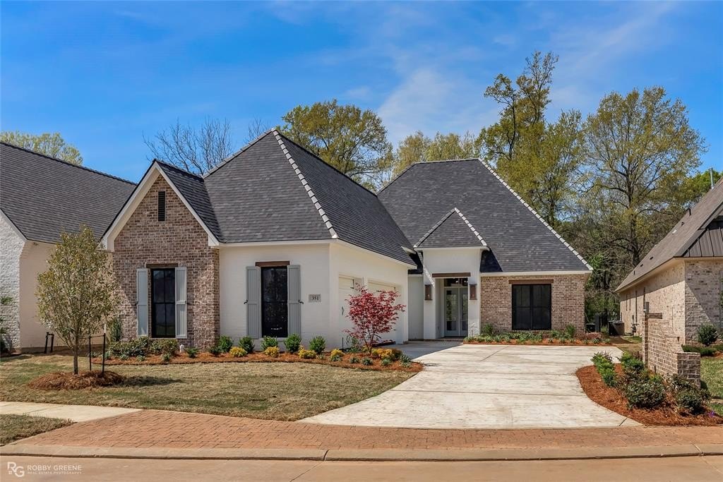 351 Belle Winds Court, Shreveport, LA 71106, 4 Habitaciones Habitaciones , ,3 BañosBaños,Residential,En Venta,351 Belle Winds Court,20883943