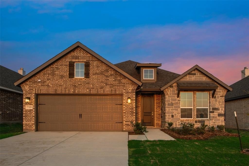 710 Juneau Street, Gainesville, TX 76240, 4 Bedrooms Bedrooms, ,2 BathroomsBathrooms,Residential,For Sale,710 Juneau Street,20884028