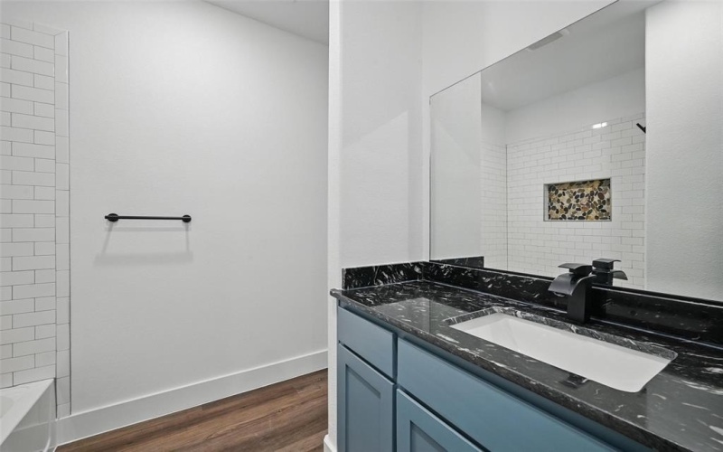 427 E Munson Street, Denison, TX 75021, 3 Bedrooms Bedrooms, ,2 BathroomsBathrooms,Residential,For Sale,427 E Munson Street,20884055