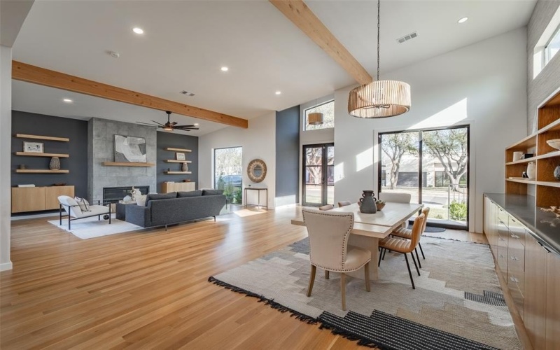 8903 Forest Hills Boulevard, Dallas, TX 75218, 5 Bedrooms Bedrooms, ,7 BathroomsBathrooms,Residential,For Sale,8903 Forest Hills Boulevard,20882331
