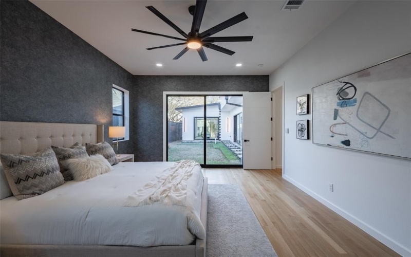 8903 Forest Hills Boulevard, Dallas, TX 75218, 5 Bedrooms Bedrooms, ,7 BathroomsBathrooms,Residential,For Sale,8903 Forest Hills Boulevard,20882331