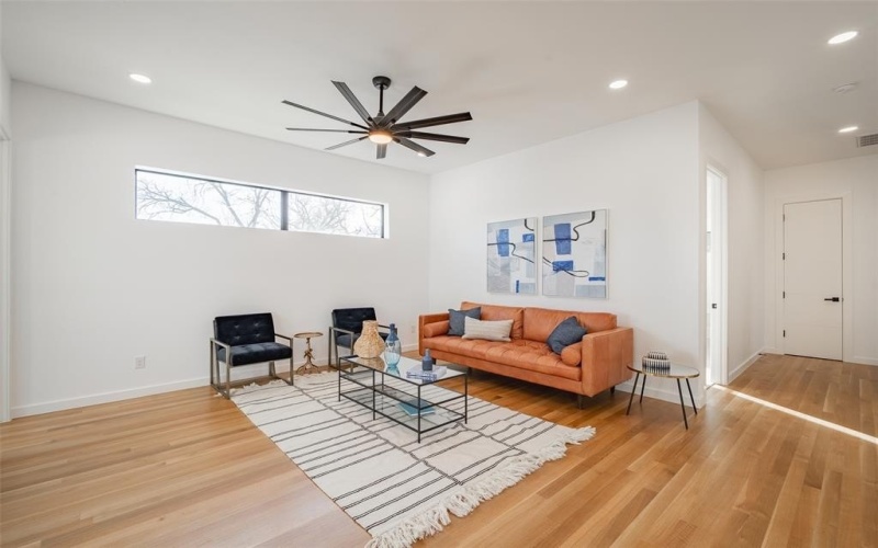 8903 Forest Hills Boulevard, Dallas, TX 75218, 5 Bedrooms Bedrooms, ,7 BathroomsBathrooms,Residential,For Sale,8903 Forest Hills Boulevard,20882331