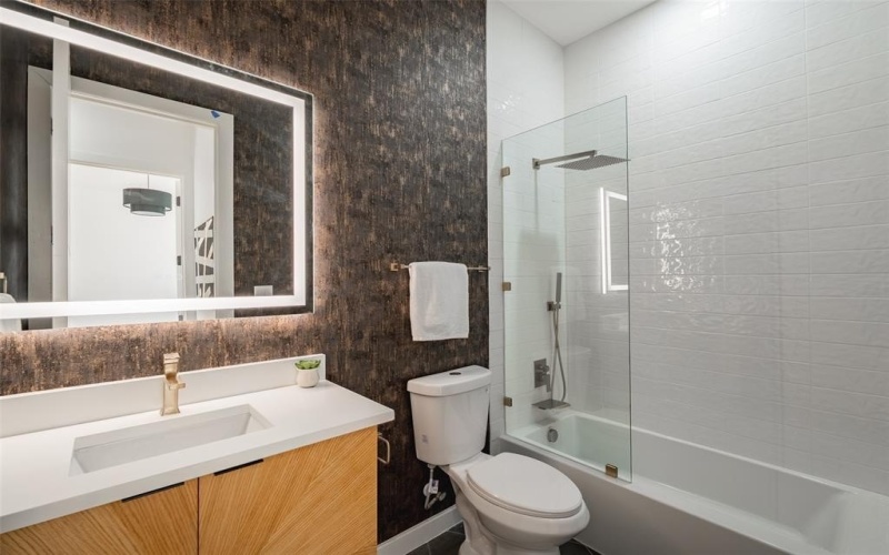 8903 Forest Hills Boulevard, Dallas, TX 75218, 5 Bedrooms Bedrooms, ,7 BathroomsBathrooms,Residential,For Sale,8903 Forest Hills Boulevard,20882331