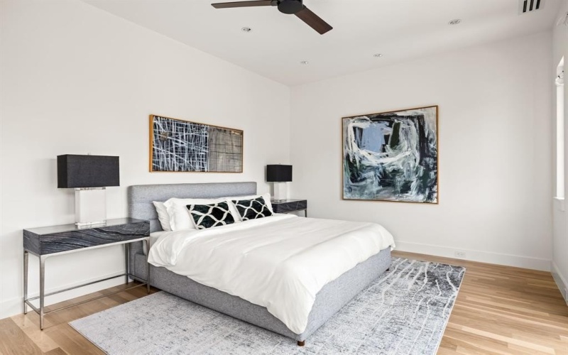 3938 Hawthorne Avenue, Dallas, TX 75219, 3 Bedrooms Bedrooms, ,3 BathroomsBathrooms,Residential,For Sale,3938 Hawthorne Avenue,20884115