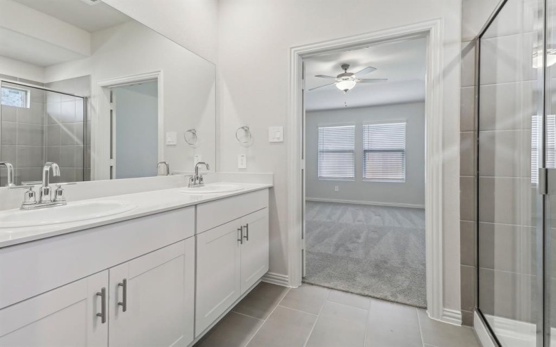 2200 Dunbar Drive, Sherman, TX 75092, 3 Habitaciones Habitaciones , ,2 BañosBaños,Residential,En Venta,2200 Dunbar Drive,20882519
