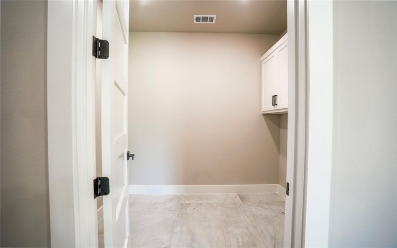 1616 N Bradley Street, McKinney, TX 75069, 5 Habitaciones Habitaciones , ,6 BañosBaños,Residential,En Venta,1616 N Bradley Street,20883256