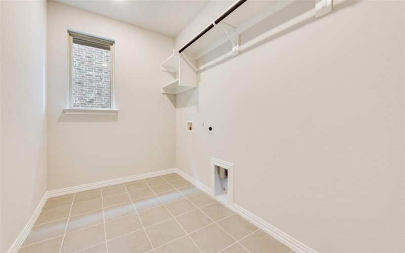 2905 Hanscom Street, Forney, TX 75126, 3 Bedrooms Bedrooms, ,2 BathroomsBathrooms,Residential,For Sale,2905 Hanscom Street,20883653