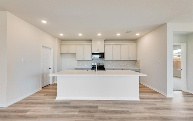 2905 Hanscom Street, Forney, TX 75126, 3 Bedrooms Bedrooms, ,2 BathroomsBathrooms,Residential,For Sale,2905 Hanscom Street,20883653