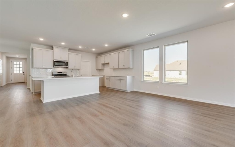 2704 Shiners Street, Forney, TX 75126, 3 Bedrooms Bedrooms, ,2 BathroomsBathrooms,Residential,For Sale,2704 Shiners Street,20883703