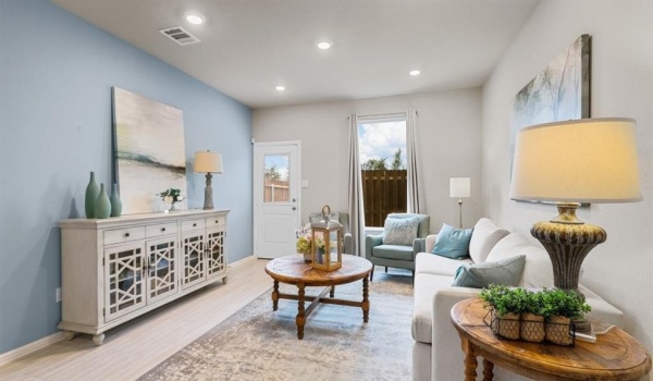 3068 STRAWBERRY FARM Lane, Fort Worth, TX 76140, 3 Bedrooms Bedrooms, ,2 BathroomsBathrooms,Residential,For Sale,3068 STRAWBERRY FARM Lane,20884343
