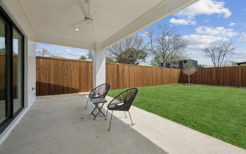 8934 Diceman Drive, Dallas, TX 75218, 4 Bedrooms Bedrooms, ,5 BathroomsBathrooms,Residential,For Sale,8934 Diceman Drive,20884359