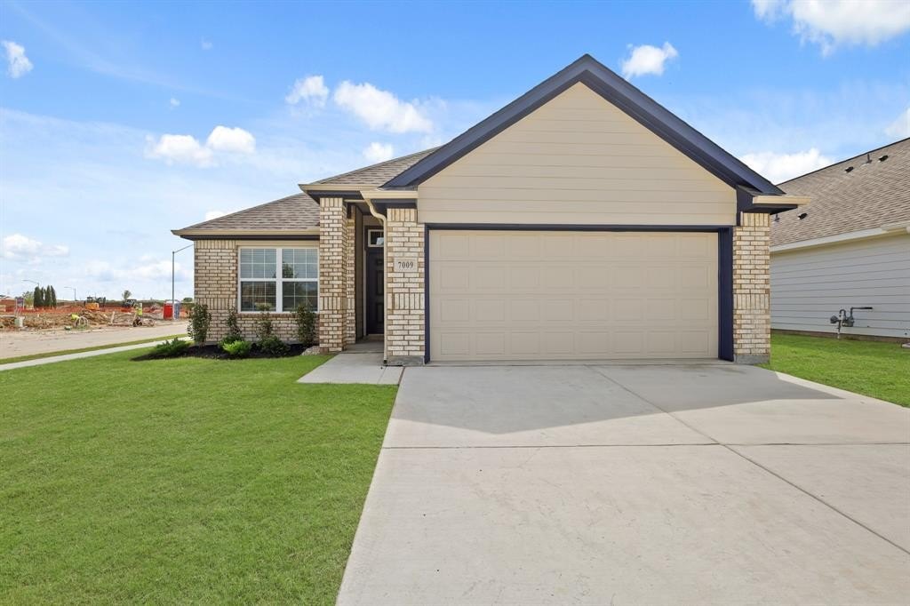 7009 Trestle Street, Fort Worth, TX 76036, 3 Habitaciones Habitaciones , ,2 BañosBaños,Residential,En Venta,7009 Trestle Street,20884362