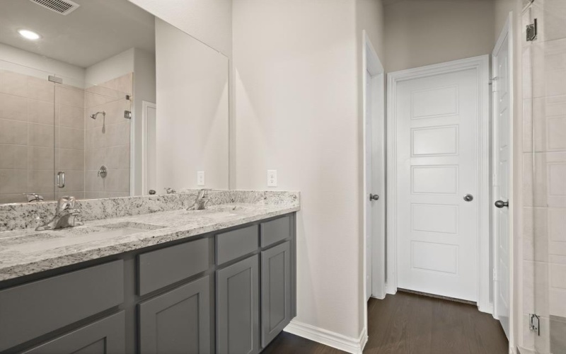 6945 Night Owl Lane, Fort Worth, TX 76036, 4 Bedrooms Bedrooms, ,2 BathroomsBathrooms,Residential,For Sale,6945 Night Owl Lane,20884447