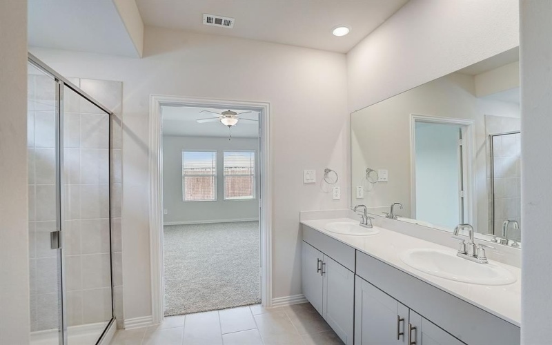4017 Medina Drive, Farmersville, TX 75442, 4 Habitaciones Habitaciones , ,3 BañosBaños,Residential,En Venta,4017 Medina Drive,20884457