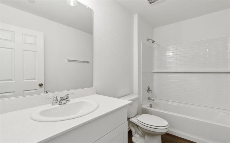 2704 Barton Springs Drive, Denton, TX 76208, 3 Bedrooms Bedrooms, ,2 BathroomsBathrooms,Residential,For Sale,2704 Barton Springs Drive,20884471