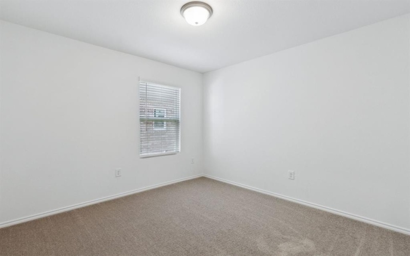 2704 Barton Springs Drive, Denton, TX 76208, 3 Bedrooms Bedrooms, ,2 BathroomsBathrooms,Residential,For Sale,2704 Barton Springs Drive,20884471