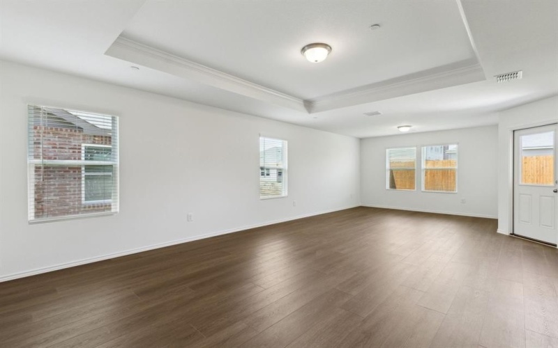 2704 Barton Springs Drive, Denton, TX 76208, 3 Bedrooms Bedrooms, ,2 BathroomsBathrooms,Residential,For Sale,2704 Barton Springs Drive,20884471