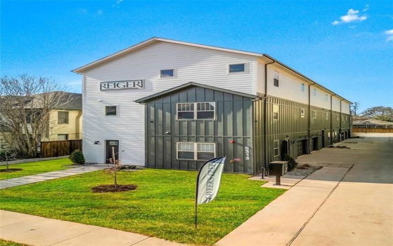 5313 Reiger Avenue #302, Dallas, TX 75214, 1 Bedroom Bedrooms, ,1 BathroomBathrooms,Residential Lease,For Rent,5313 Reiger Avenue,20882108