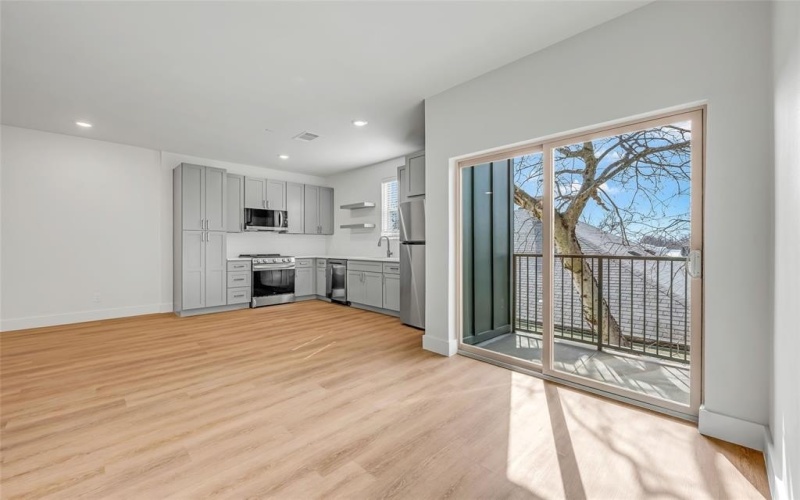 5313 Reiger Avenue #302, Dallas, TX 75214, 1 Bedroom Bedrooms, ,1 BathroomBathrooms,Residential Lease,For Rent,5313 Reiger Avenue,20882108