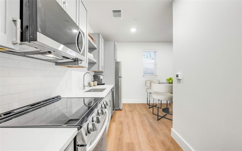 5313 Reiger Avenue #304, Dallas, TX 75214, 1 Bedroom Bedrooms, ,1 BathroomBathrooms,Residential Lease,For Rent,5313 Reiger Avenue,20882117