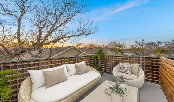 5313 Reiger Avenue #304, Dallas, TX 75214, 1 Bedroom Bedrooms, ,1 BathroomBathrooms,Residential Lease,For Rent,5313 Reiger Avenue,20882117