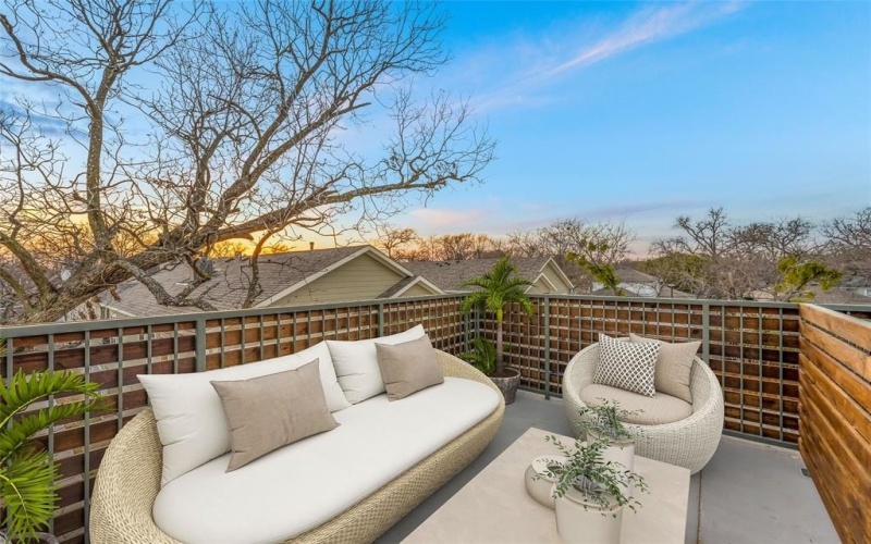 5313 Reiger Avenue #304, Dallas, TX 75214, 1 Bedroom Bedrooms, ,1 BathroomBathrooms,Residential Lease,For Rent,5313 Reiger Avenue,20882117
