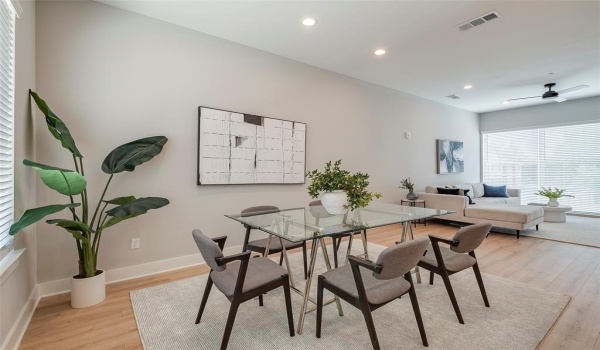 1423 N Carroll Avenue, Dallas, TX 75204, 2 Bedrooms Bedrooms, ,2 BathroomsBathrooms,Residential Multi Family,For Sale,1423 N Carroll Avenue,20882549