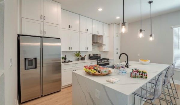 1423 N Carroll Avenue, Dallas, TX 75204, 2 Bedrooms Bedrooms, ,2 BathroomsBathrooms,Residential Multi Family,For Sale,1423 N Carroll Avenue,20882549