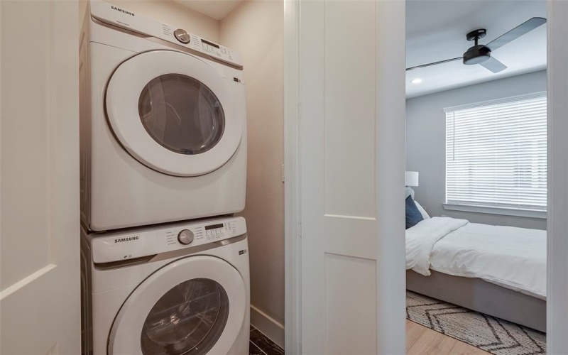 1423 N Carroll Avenue, Dallas, TX 75204, 2 Bedrooms Bedrooms, ,2 BathroomsBathrooms,Residential Multi Family,For Sale,1423 N Carroll Avenue,20882549